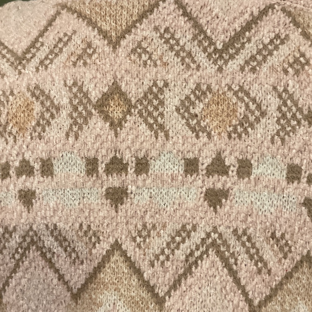 Chic Beige Patterned Sweater, Size L - image 6